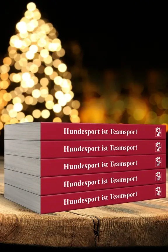 Buch "Hundesport ist Teamsport" - Bücherstapel Weihnachten